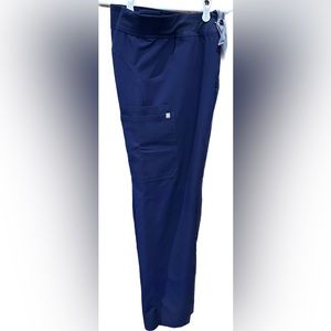 FIGS KADE CARGO SCRUB PANTS (Size LARGE/ Color NAVY)